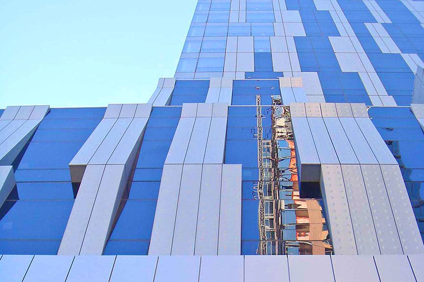 Allied Metal is the fabricator of Estolga, Aluminum composite metal (ACM) panels system. The Toren Condominiums